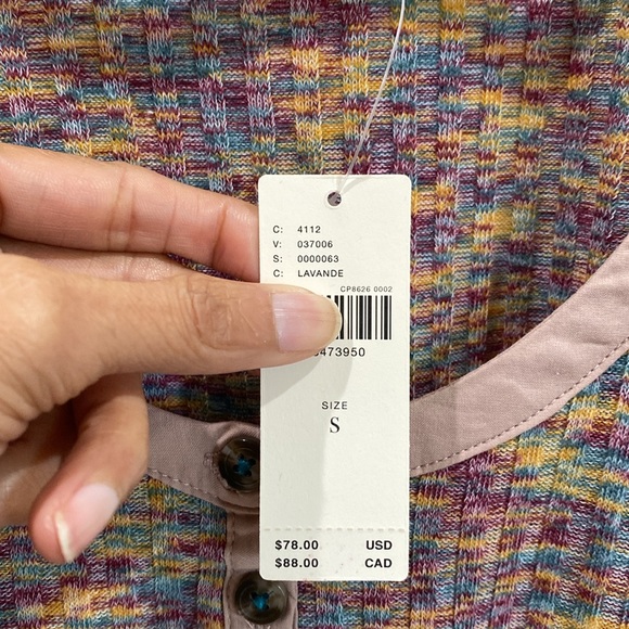 Anthropologie shirt - Picture 2 of 4